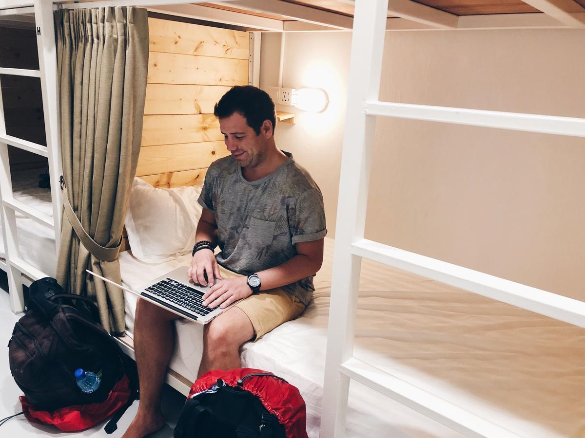 Cozy Hostel Kampong Sembulan Ngoại thất bức ảnh