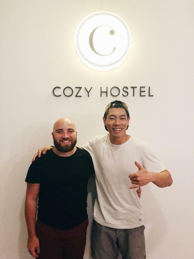 Cozy Hostel Kampong Sembulan Ngoại thất bức ảnh